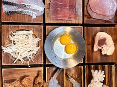 -银米·云南传统过桥米线(双廊黑金冠店)