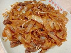 干炒牛河-百家鸡味馆(清泰店)