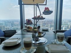 靠窗位-悦厅·下午茶(杭州柏悦酒店)