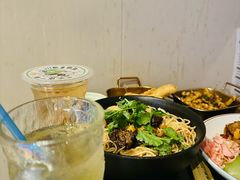 -尚足影院式足疗·住宿·美食(解放碑店)
