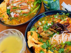 -柳大厨螺蛳粉(人民路总店)