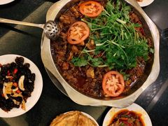 -周老三跷脚牛肉·全牛火锅(非遗传承店)