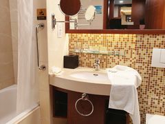 -汕尾巴黎半岛酒店