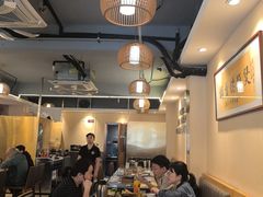 -胡须佬鸡煲四季火锅店(石厦西村直营店)