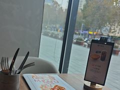 -必胜客(泰盛广场店)