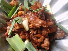 小石炒鸡鸡-花楸树下(观水路店)