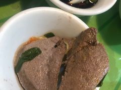 -华哥新鲜猪精品美食