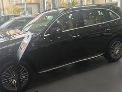 -天津波士信达奔驰4S店(卫津南路店)