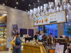 -星巴克臻选(湖滨道店)