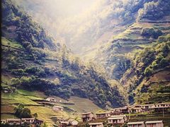 -杭州西湖湖滨银泰亚朵酒店