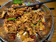 手撕扁担鸡-吃饭皇帝大土家民族菜(正大广场店)