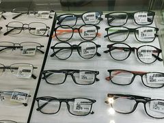 -宝岛眼镜(群光广场店)