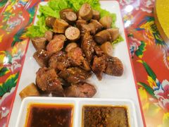 熏酱拼盘-闯关东东北农家菜(崂山石老人店)
