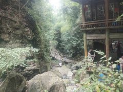 -藏龙百瀑风景区
