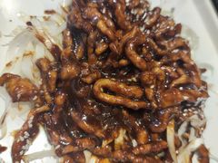 -皇城根·烤鸭·鱼头·家常菜(欧亚大观乐活城店)