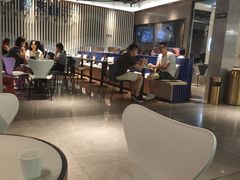 大堂-野萃山·潮汕厚果汁(十亩地店)