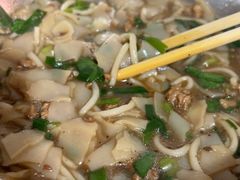 -正宗杨记普洱酸醋米线(总店)