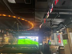 -麦凯伦烧烤·精酿超级工厂店(金桥总店)
