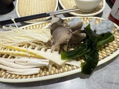 -一绪に寿喜烧(荟聚店)