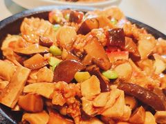 铁板八珍脆皮豆腐-百饺园酒楼(平山道店)