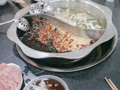 -储奇门鳝鱼火锅(总店)