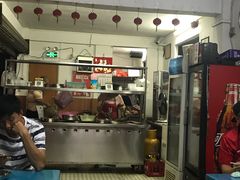 -修记牛杂店(同华东一路店)