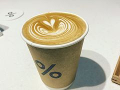 西班牙拿铁-% Arabica阿拉比卡咖啡(武康路店)
