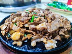 -标记美食新鲜猪杂(兴南大道店)