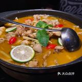 烤猪手16元有三块，挺划算的，味道也不错