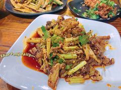 -朱大嘴肥肠血旺(福字街店)