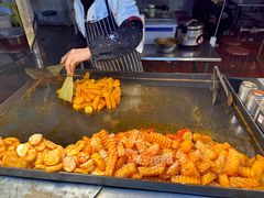 -正宁路小吃夜市