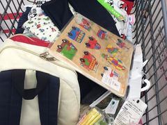 -西松屋(那霸新都心店)