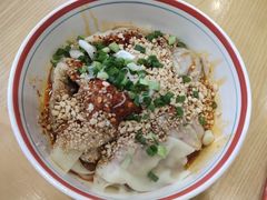 -八二小区抄手(三友路店)