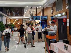 -大光明丽星VIP影城(昌里路杜比全景声店)