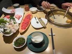 -余欢领鲜火锅(新街口店)