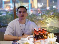 -蝴蝶汇音乐酒馆(罗湖店)