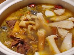 -菌彩云南野生菌火锅(万达广场店)