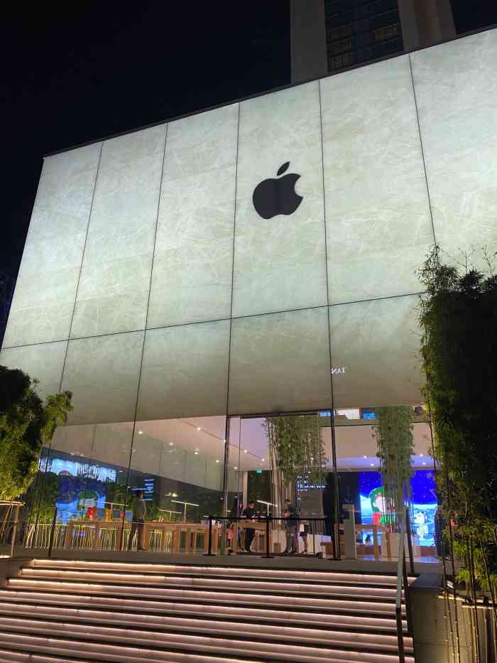 apple store(伦敦人店)-"迟到的点评[偷笑]上次过澳门还是在疫情.