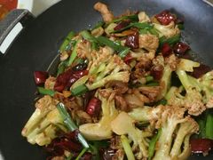 -兔行天下-鸿鹤鲜锅兔(中海国际店)