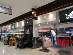 -东荟城名店仓