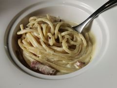 -卡普里披萨·牛扒·下午茶