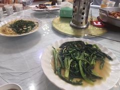 -尕胡才炕锅烤羊肉馆(八一路店)