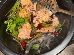 -云海肴·汽锅鸡·云南代表菜(浦江欢乐颂店)