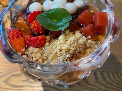 -蜜桃餐厅·伴山(湖滨商业街店)