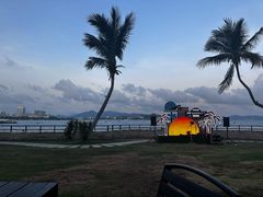 -JW万豪厨房餐厅·滨海草坪烧烤·海鲜·海景(三亚绿发山海天JW万豪酒店)