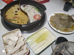 -钢管厂歆瑞源油卤串串香(春熙路太古里店)