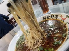 -牛一嘴·兰州牛肉面·大盘鸡(财富中心店)