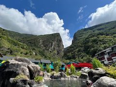 -大理石门关温泉