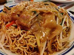 XO酱肥牛炒出前一丁-小龍鳳餐室(番禺路店)