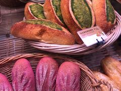 -巴黎贝甜(华堂新辰汇店)